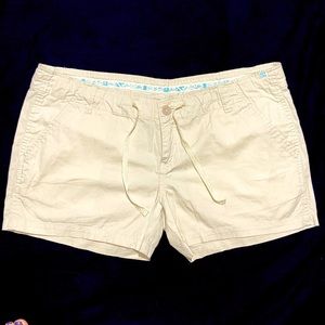 Salt Life Khaki Shorts. Size 8. NWOT. “LIVE THE SALT LIFE”